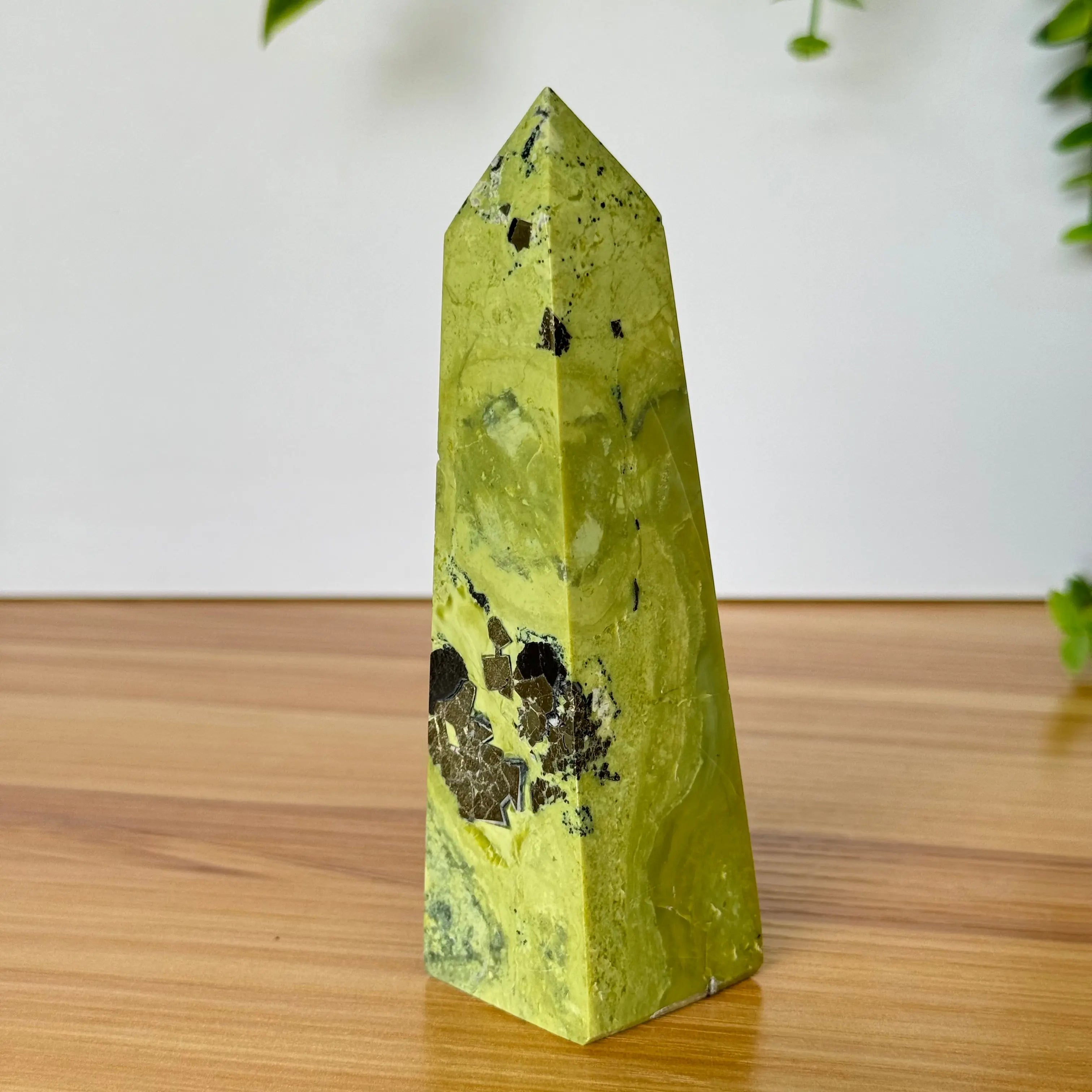 Serpentine Tower Arabella Crystals