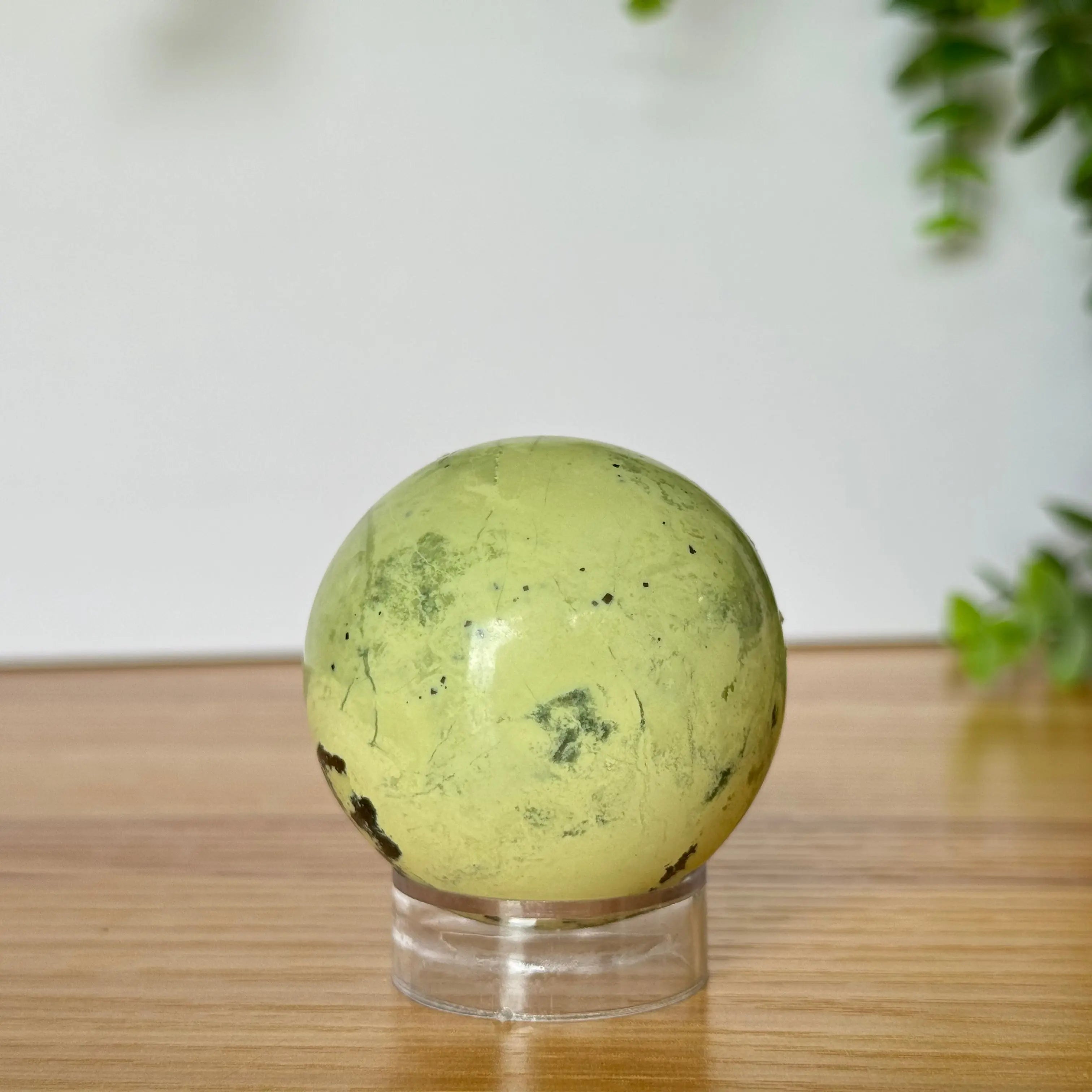 Serpentine Sphere Arabella Crystals
