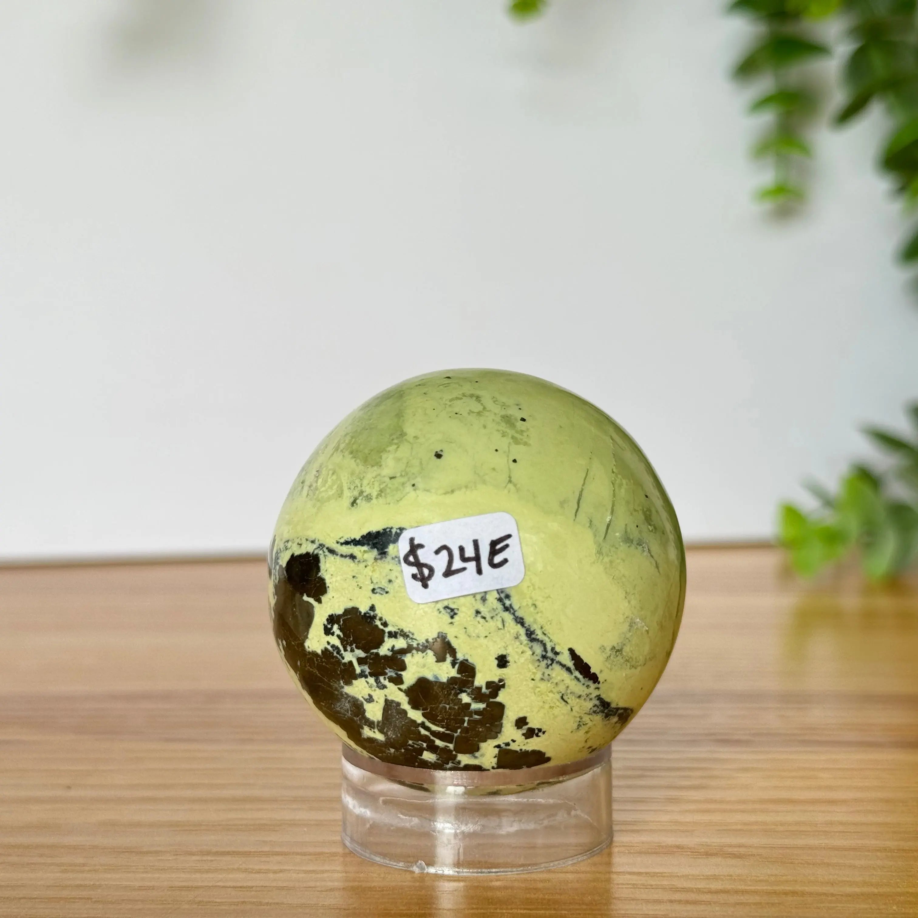 Serpentine Sphere Arabella Crystals