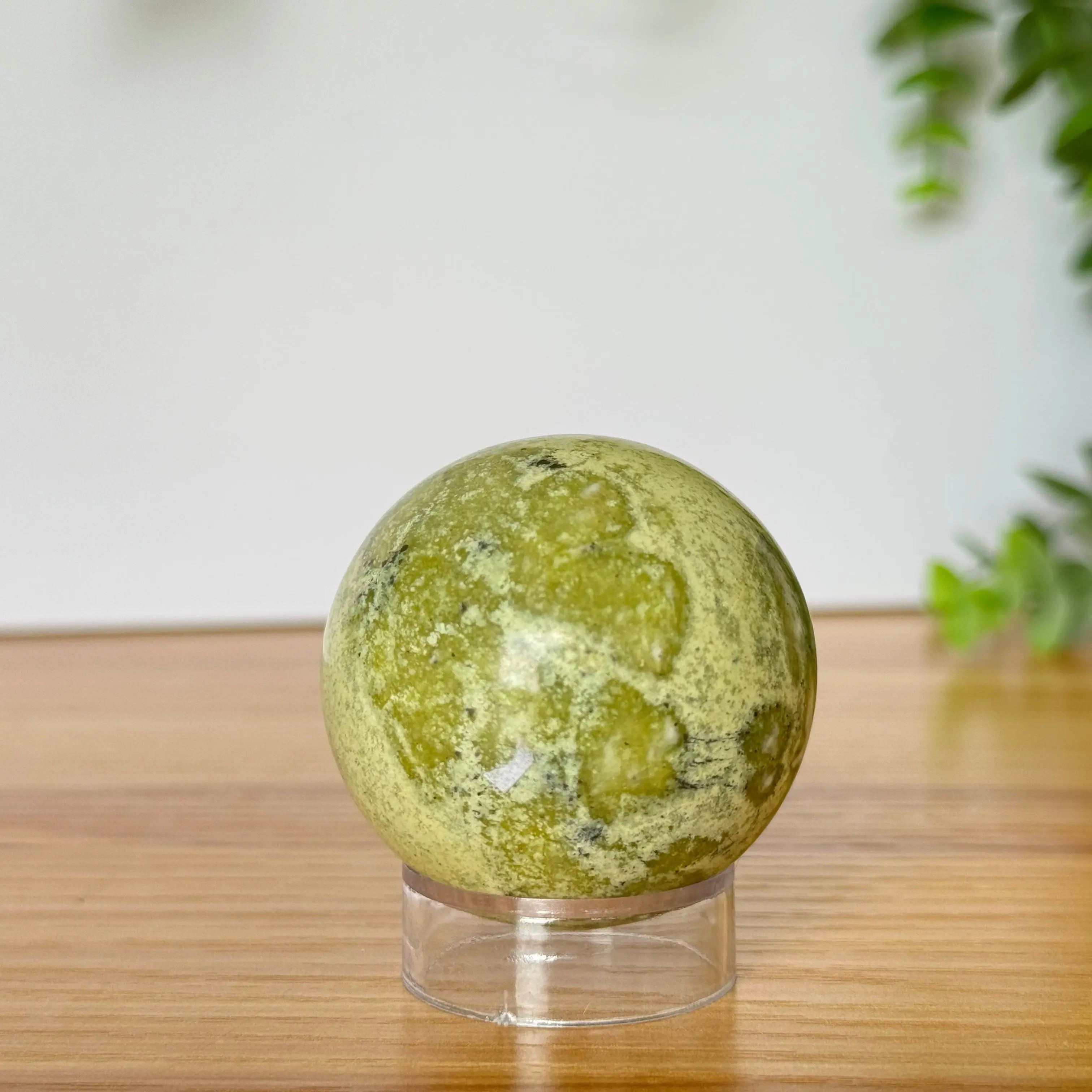Serpentine Sphere Arabella Crystals