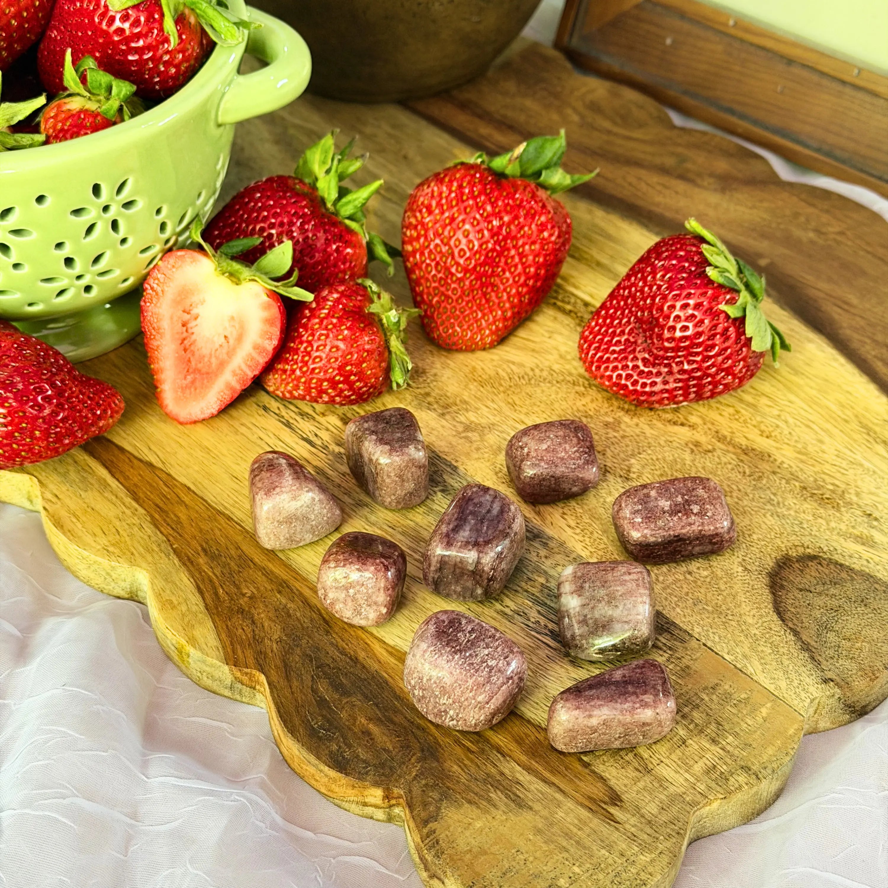 Strawberry Preserves Spring Homestead Soy Candle Notes of: Ripened Strawberries & Sugar