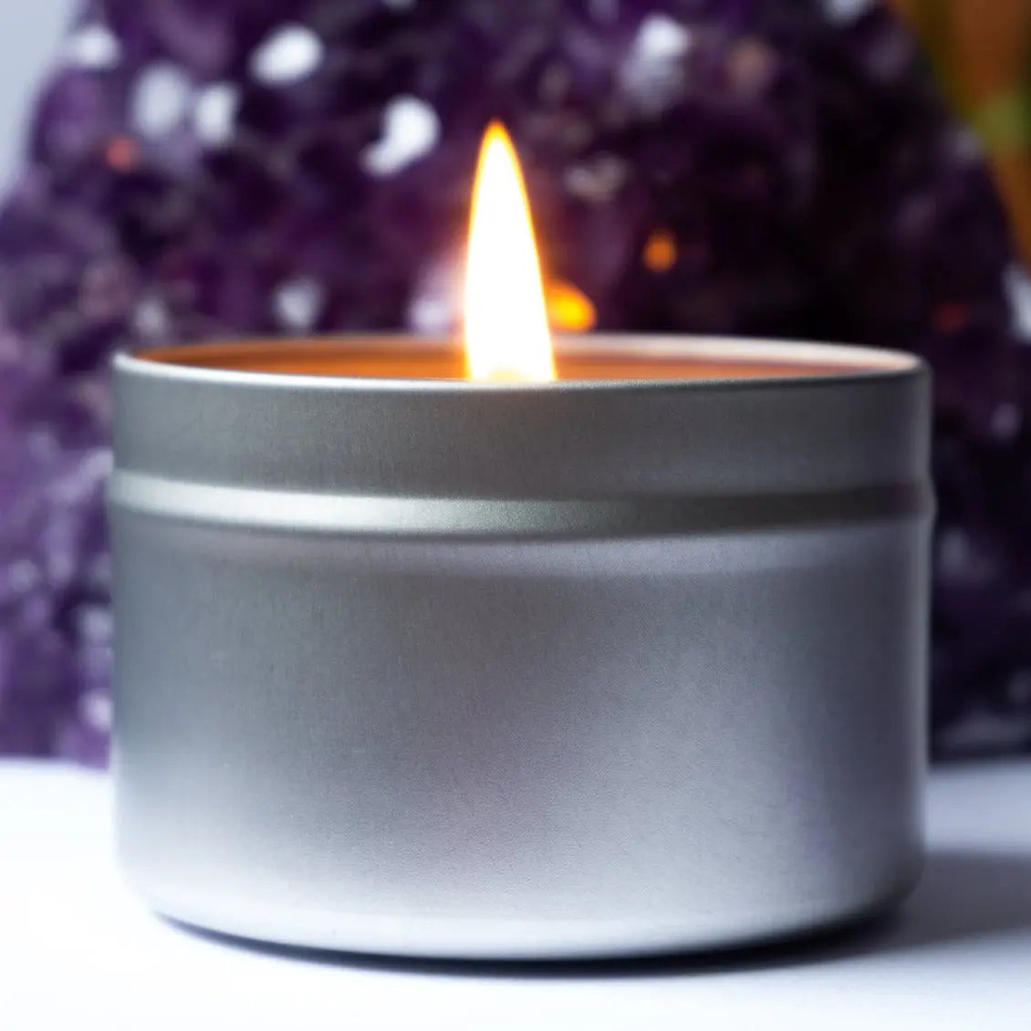 Heart Chakra Candle Tin Notes of: Rose, Green Leaves & Carnation