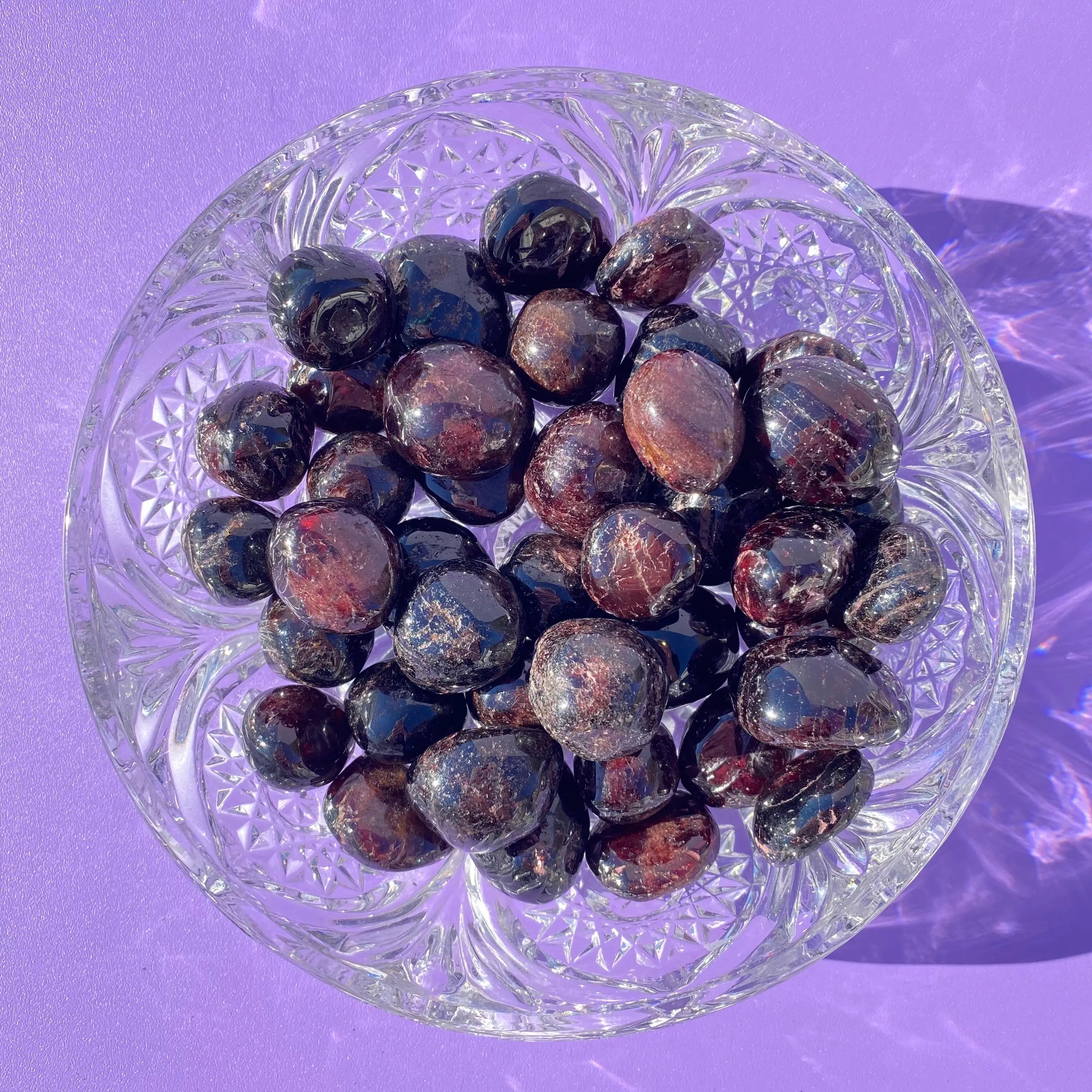 Garnet Pocket Stone Arabella Crystals