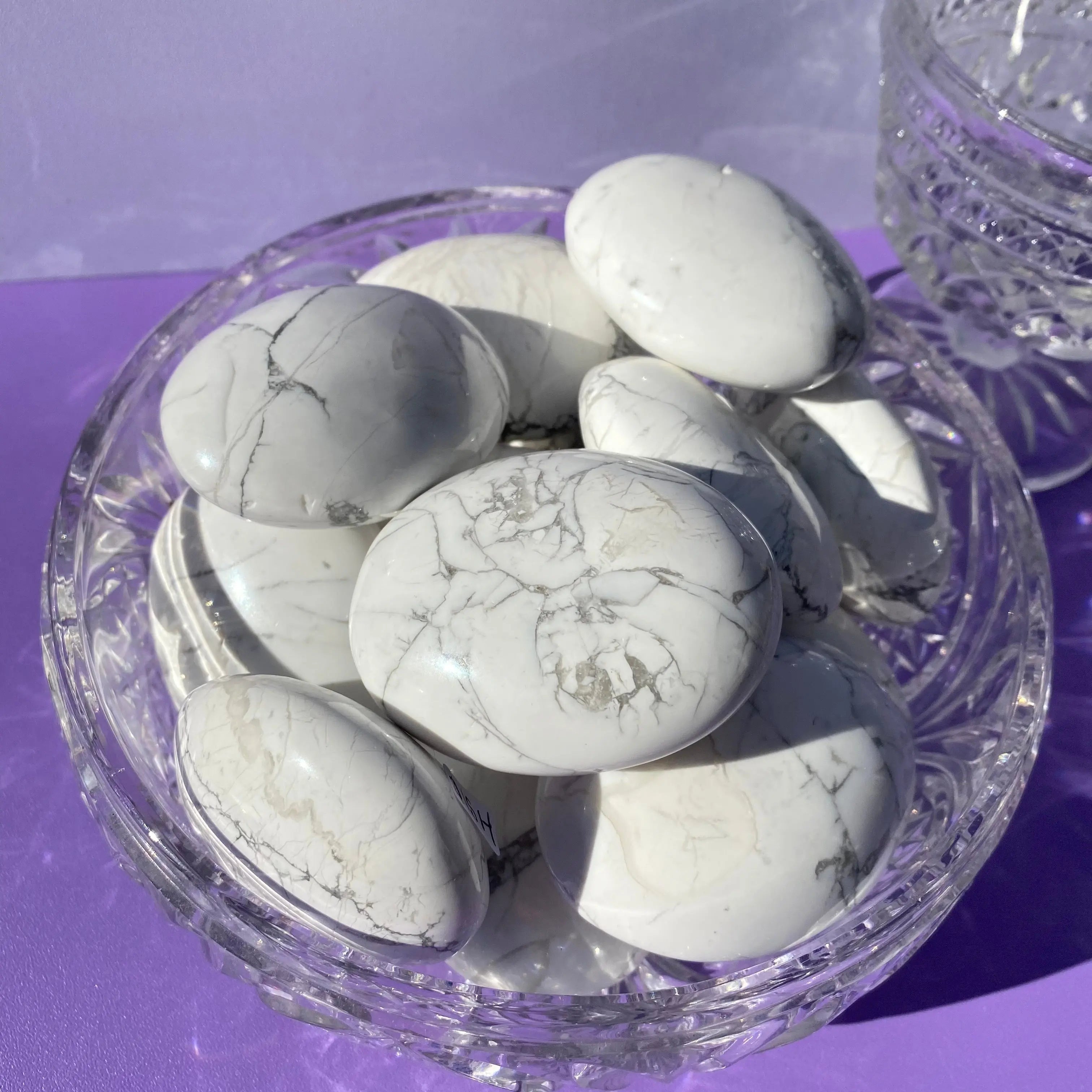 Howlite Palm Stone Arabella Crystals