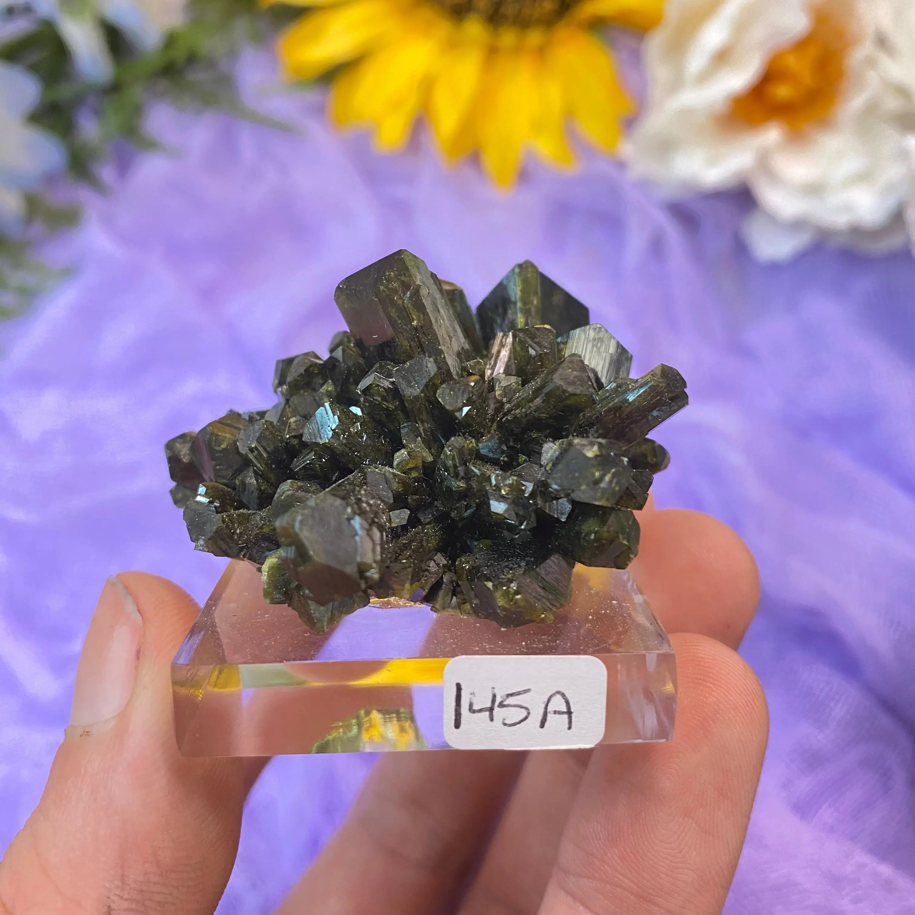 High Quality Green Epidote Cluster Arabella Crystals